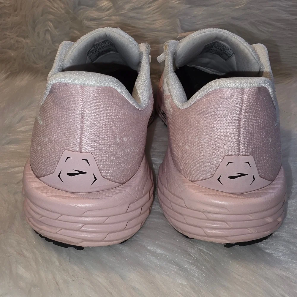 Brooks launch 11